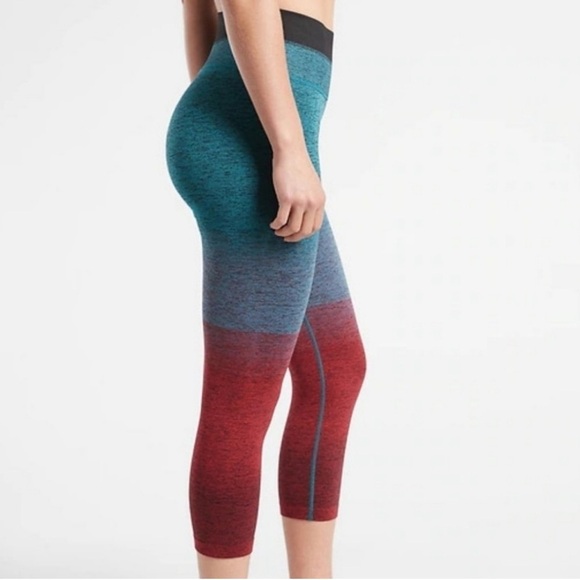 Athleta Relay Capri leggings size large seamless multicolor activewear colorful - Picture 4 of 9